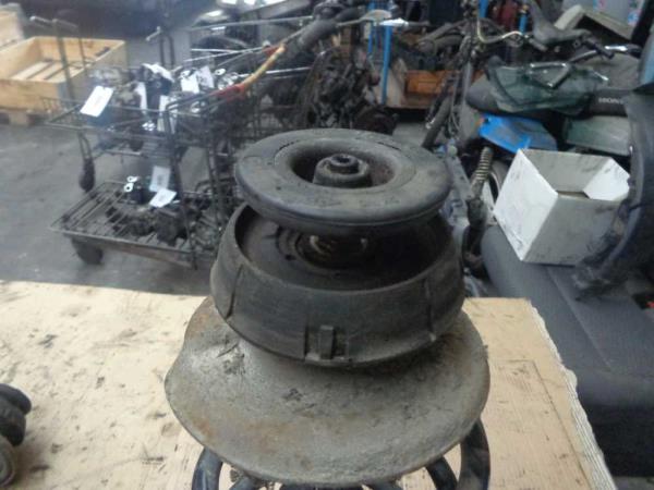 AMORTISSEUR AVANT RENAULT CLIO 2 - Vue 2